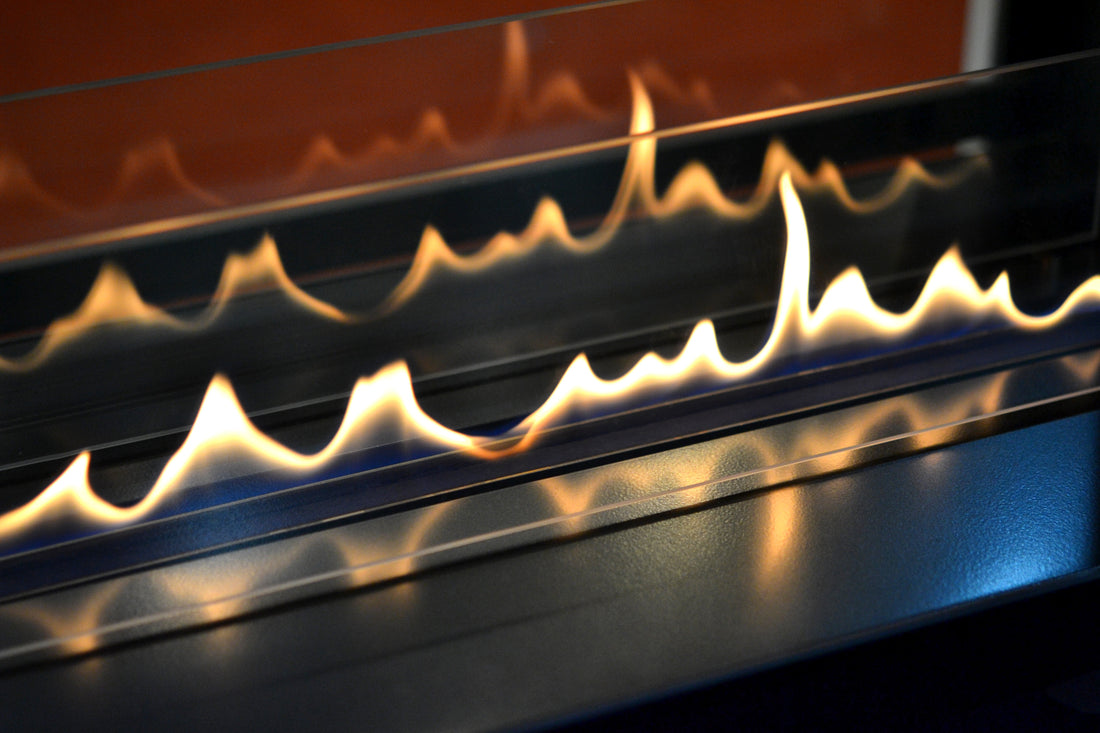 Was Sie beim Verwenden von Bioethanol für Ihren Kamin beachten sollten