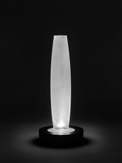 Vase/table lamp Lys 2 by Ann Demeulemeester