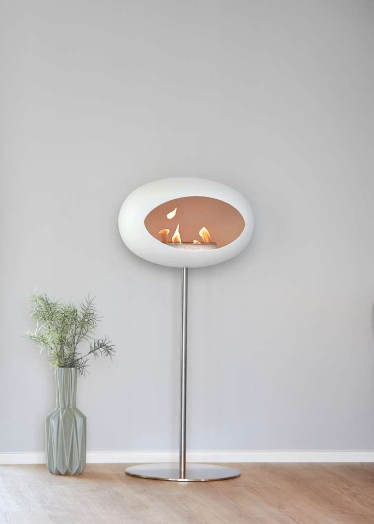 Le Feu White Ground Steel High