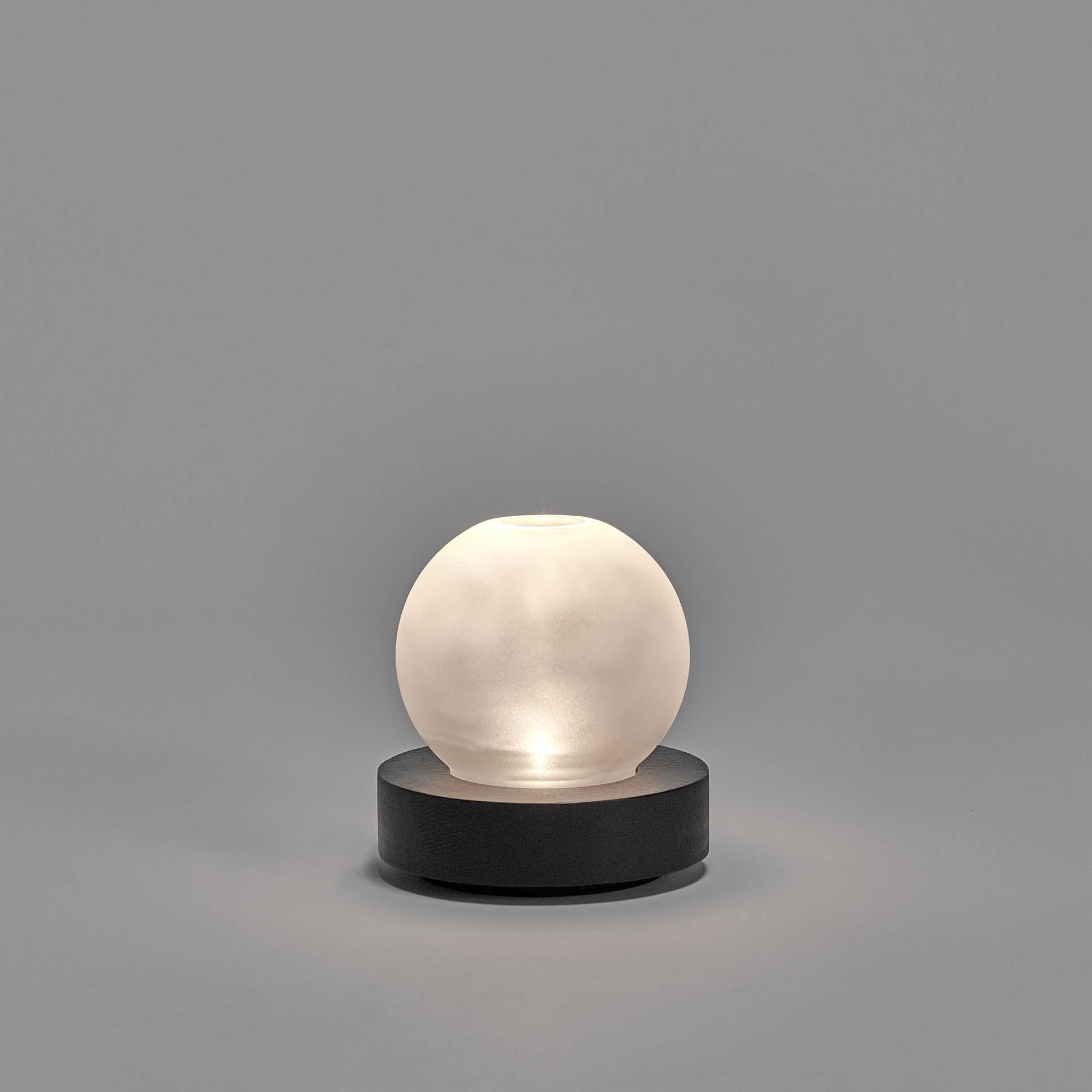 Vase / Lamp Lara by Ann Demeulemeester