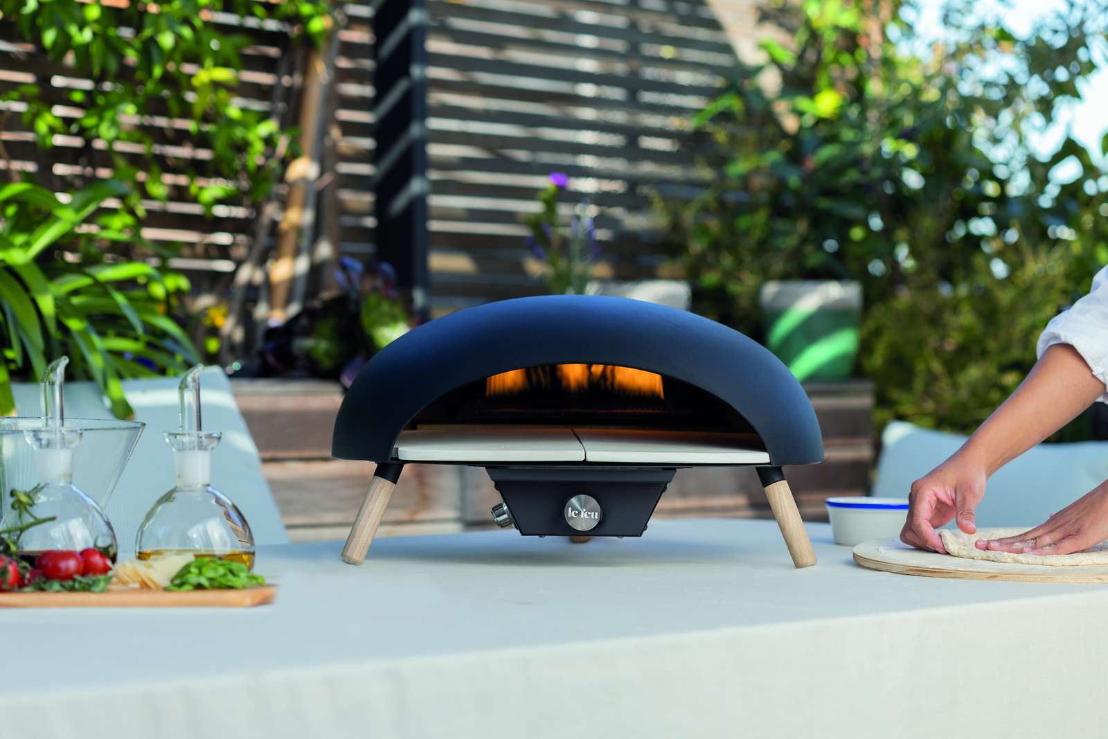 Le Feu Turtle pizza oven 